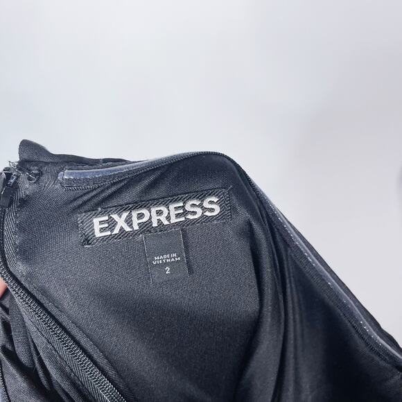 Express Size 2 Black Wide Leg Strapless Jumpsuit Cocktail Pockets Zip Back - Picture 10 of 10